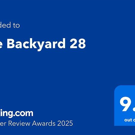 The Backyard 28 Villa กรุงเทพมหานคร ภายนอก รูปภาพ