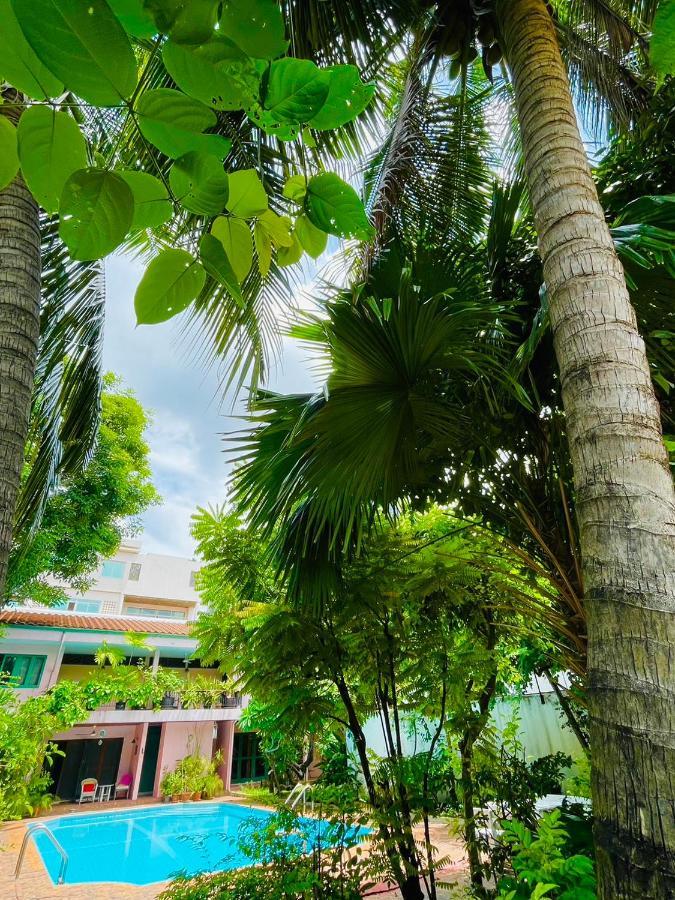 The Backyard 28 Villa กรุงเทพมหานคร ภายนอก รูปภาพ