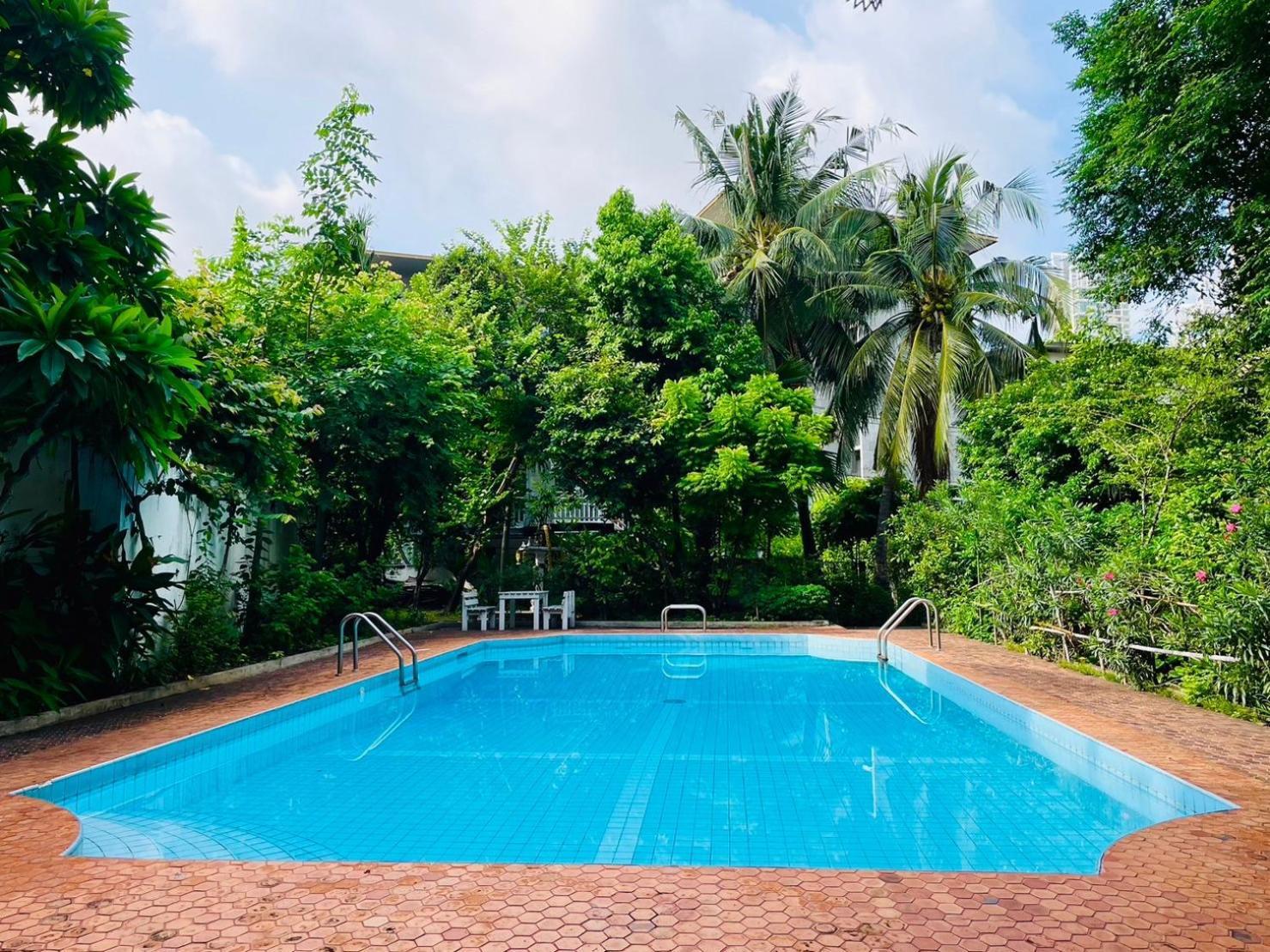 The Backyard 28 Villa กรุงเทพมหานคร ภายนอก รูปภาพ