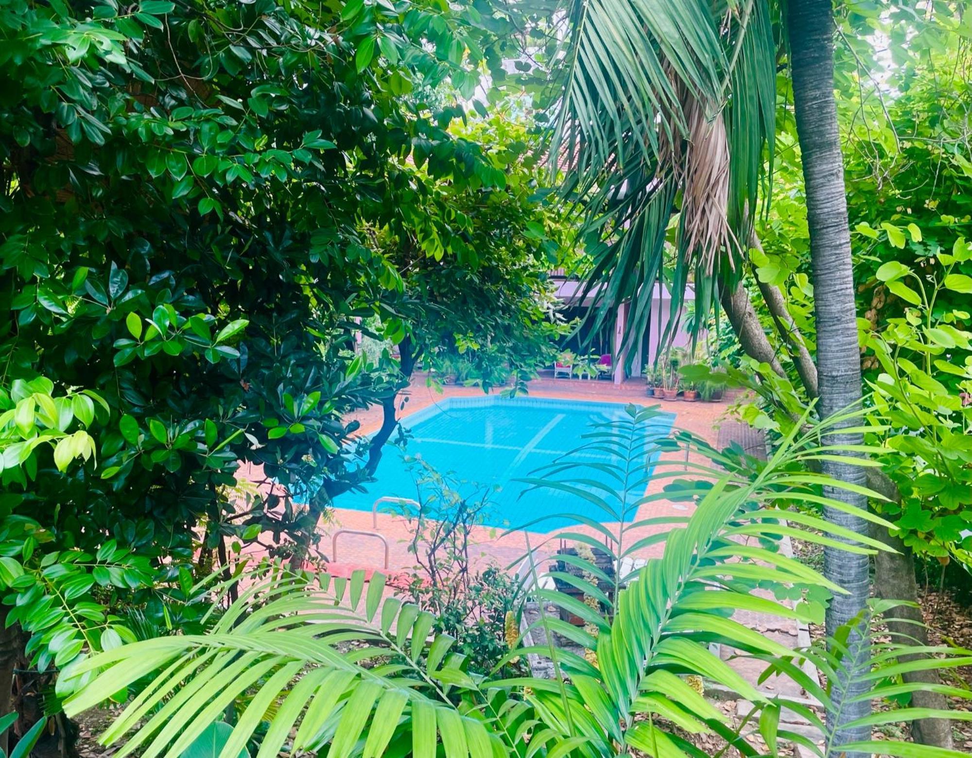 The Backyard 28 Villa กรุงเทพมหานคร ภายนอก รูปภาพ